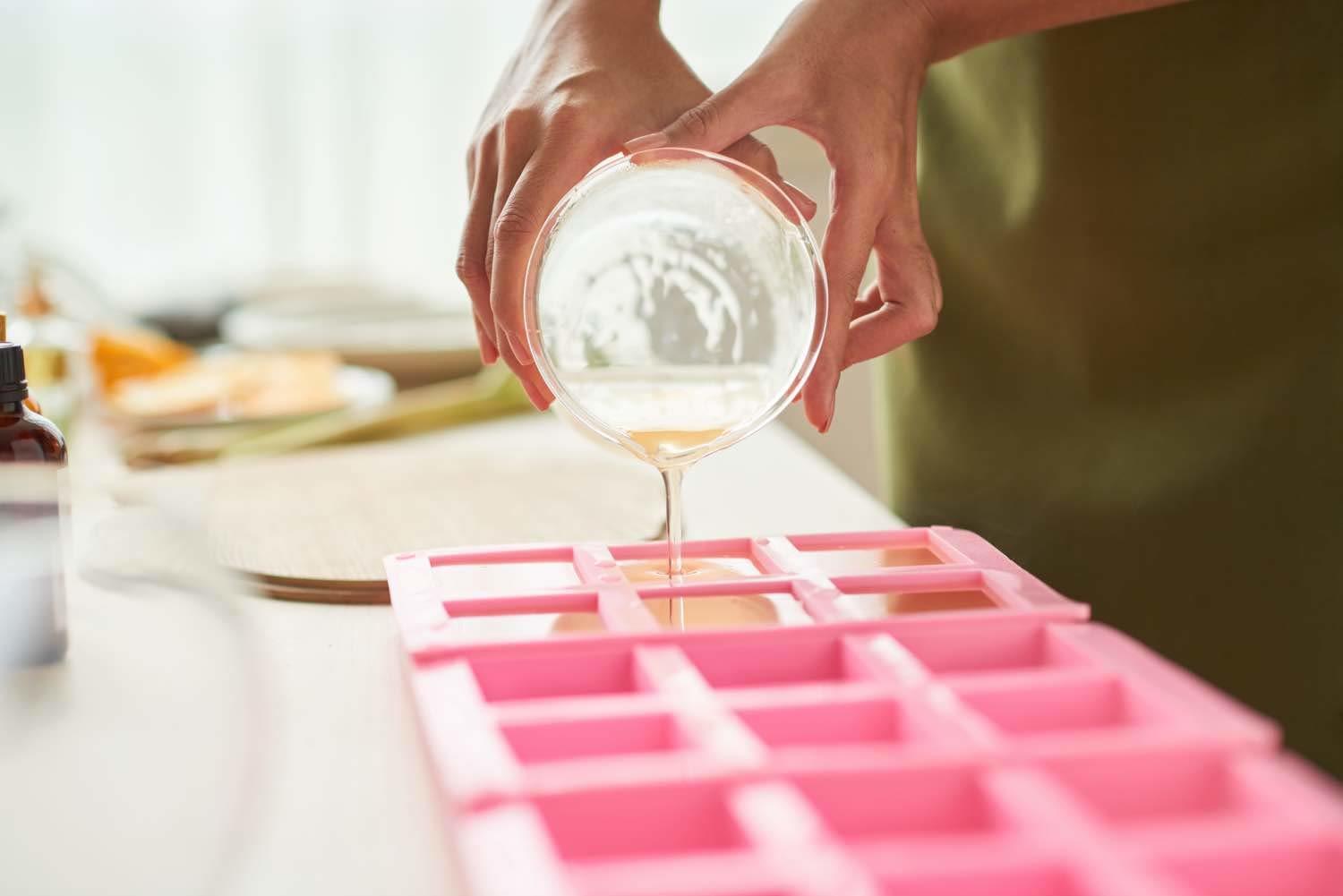Rose Soap Base Ingredients: Herbal
