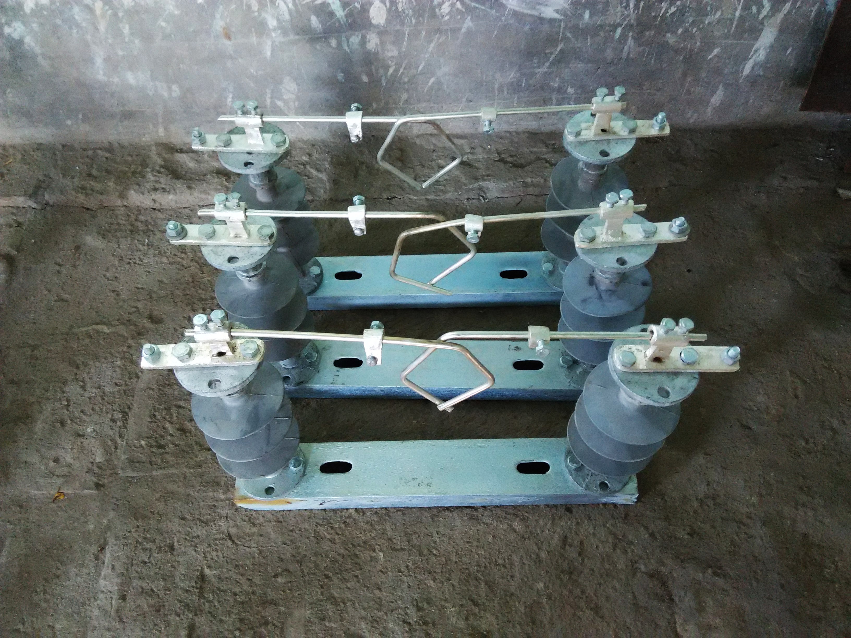 11 Kv Polymer Horn Gap Fuse Application: Pole Line Fittings And Substation Fittings