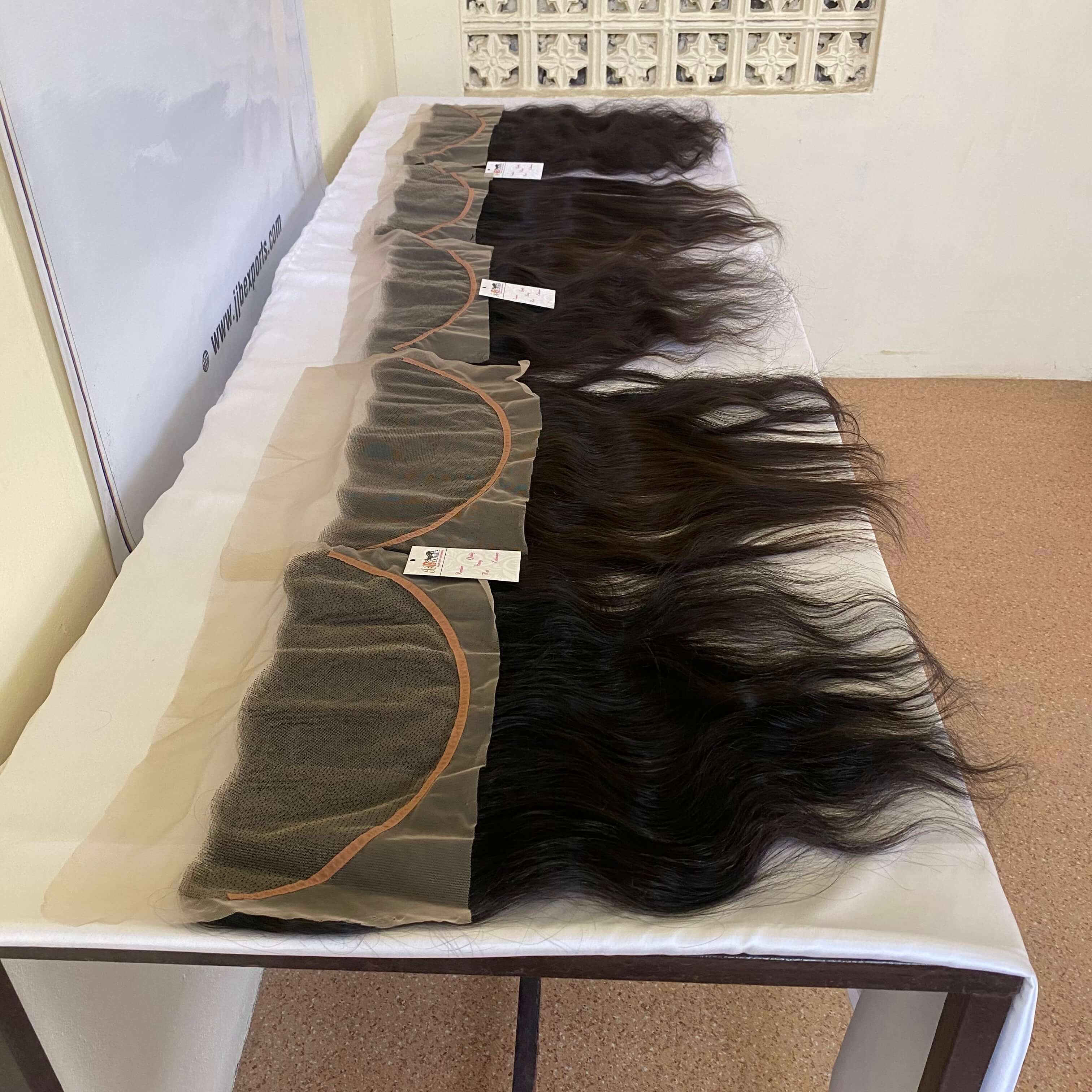 Natural Black Raw Brazilian Remy Human Hair Bundle With Hd Lace Closure Frontal