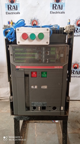 ABB Air Circuit Breaker - 800A