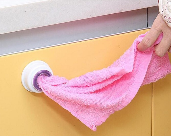 2 Pcs Napkin Holder - Plastic & Silicone, 5.5 X 5.5 X 2.5 Cm | Versatile Bathroom & Kitchen Use, Random Shade, Lightweight 30 Gms