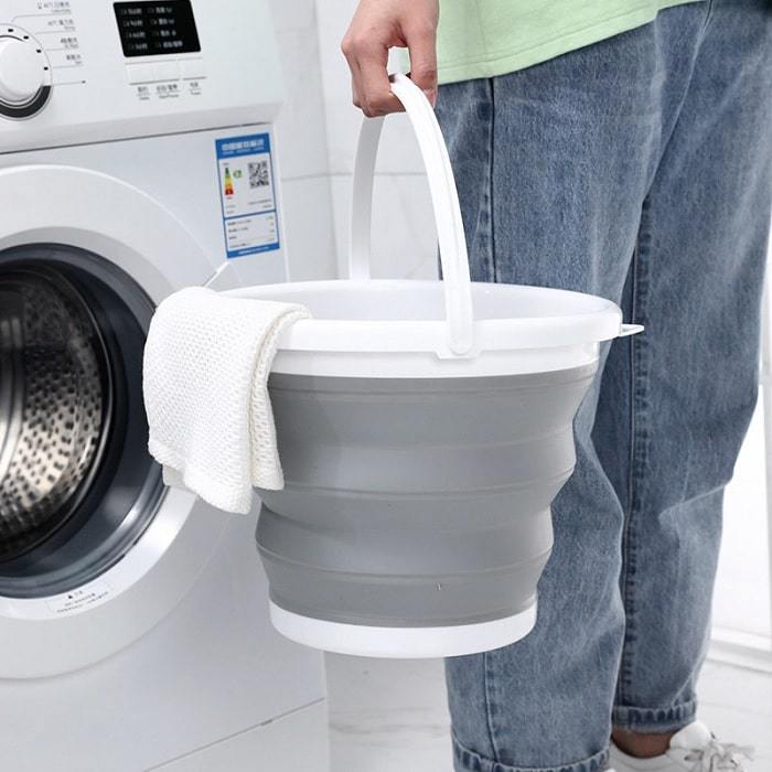 Folding Bucket - Plastic + Silicone, 33 X 33 X 25 Cm Open Size, Random Color, Ideal For Bathroom Use