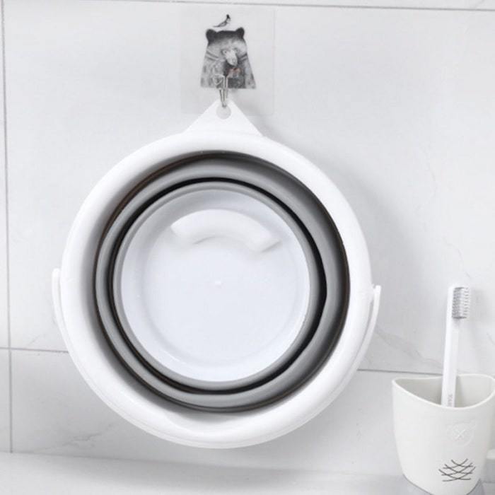 Folding Bucket - Plastic + Silicone, 33 X 33 X 25 Cm Open Size, Random Color, Ideal For Bathroom Use