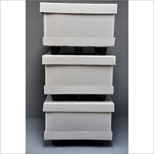 Pallet Containers - Plastic, 48" x 40" x 16", White | 1500 lbs Weight Capacity, Stackable 3 High, Solid Base, Easy to Clean, -20°F to 140°F Temperature Range