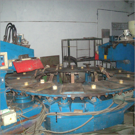 Blue Tienkang Tpr.Pvc 3 Colour 12 Station Rotary