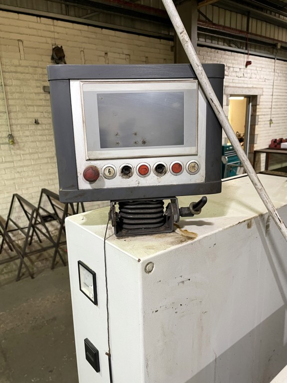 Reform 41/5 Knife Grinding Machine - 4100 Mm Length, 250 Mm Width | Easy Installation, Minimum Maintenance, Durable Performance