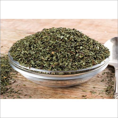 Dried Mint Flakes