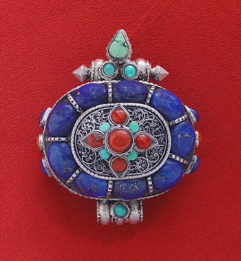 Tibetan Ghau Pendant Gender: Unisex