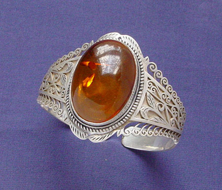 Silver Cuff Bangle Gender: Women