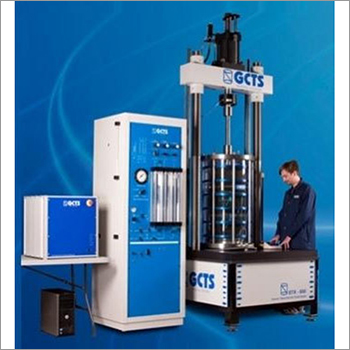 Large Scale Cyclic Soil Triaxial System