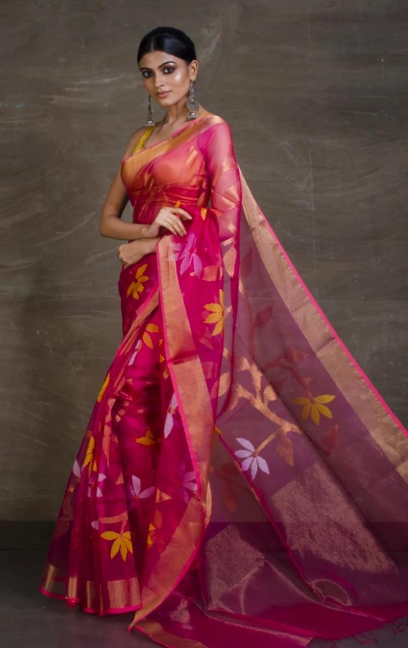 Rasum Moslin Jamdani Saree At 3900