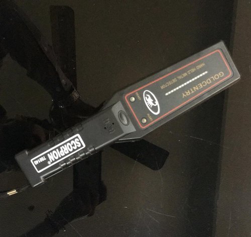 हैंड हेल्ड मेटल डिटेक्टर स्कॉर्पियन 700140 आवेदन: एक्सेस कंट्रोल