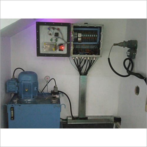 लिफ्ट ऑपरेटिंग पैनल