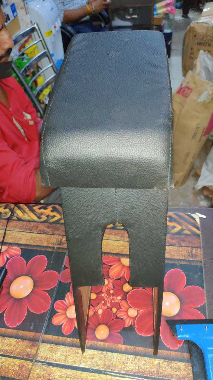 Car Universal Armrest - Leatherette, 28cm X 14cm X 10cm | Black, Cup Holder & Storage Compartment