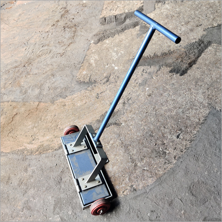Magnetic Floor Sweeper - Durable Plastic, Compact Size, Effortless Cleaning Performance