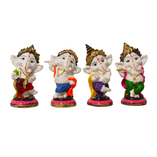 Painting Bal Ganesha Statue