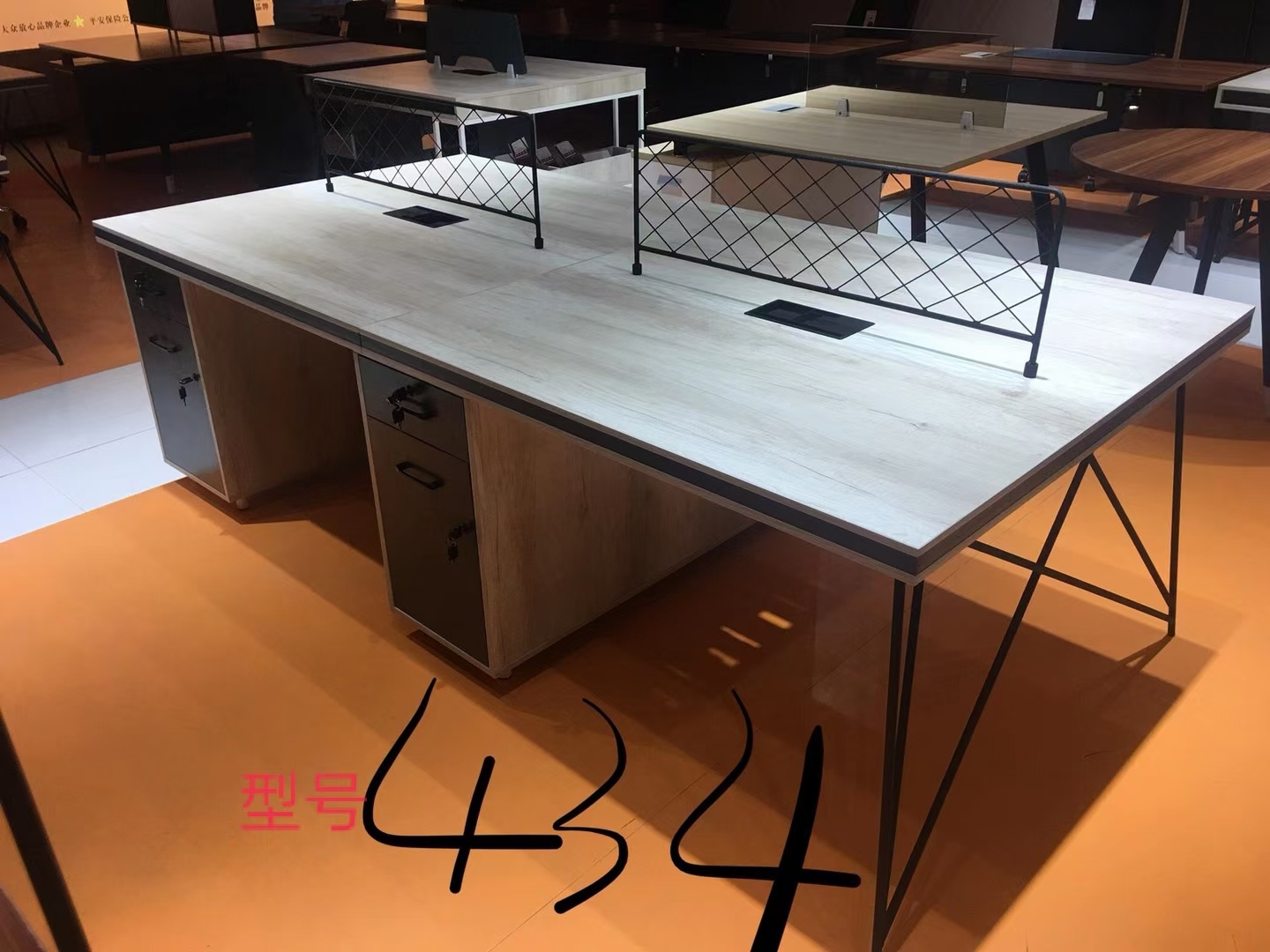 Particle Board & Iron Frame High Quality Ergonomic Modern Office Furniture Standing Stand Up Office Desk With Drawer