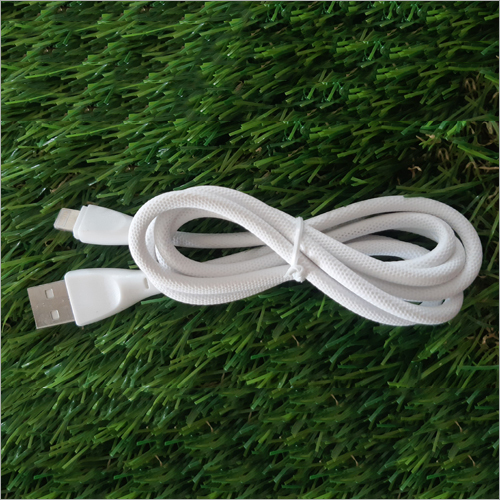IPhone Data Cable - Highly Conductive Core, White Color | Rapid Data Transfer, Resilient Against Heat and Electrical Disturbances