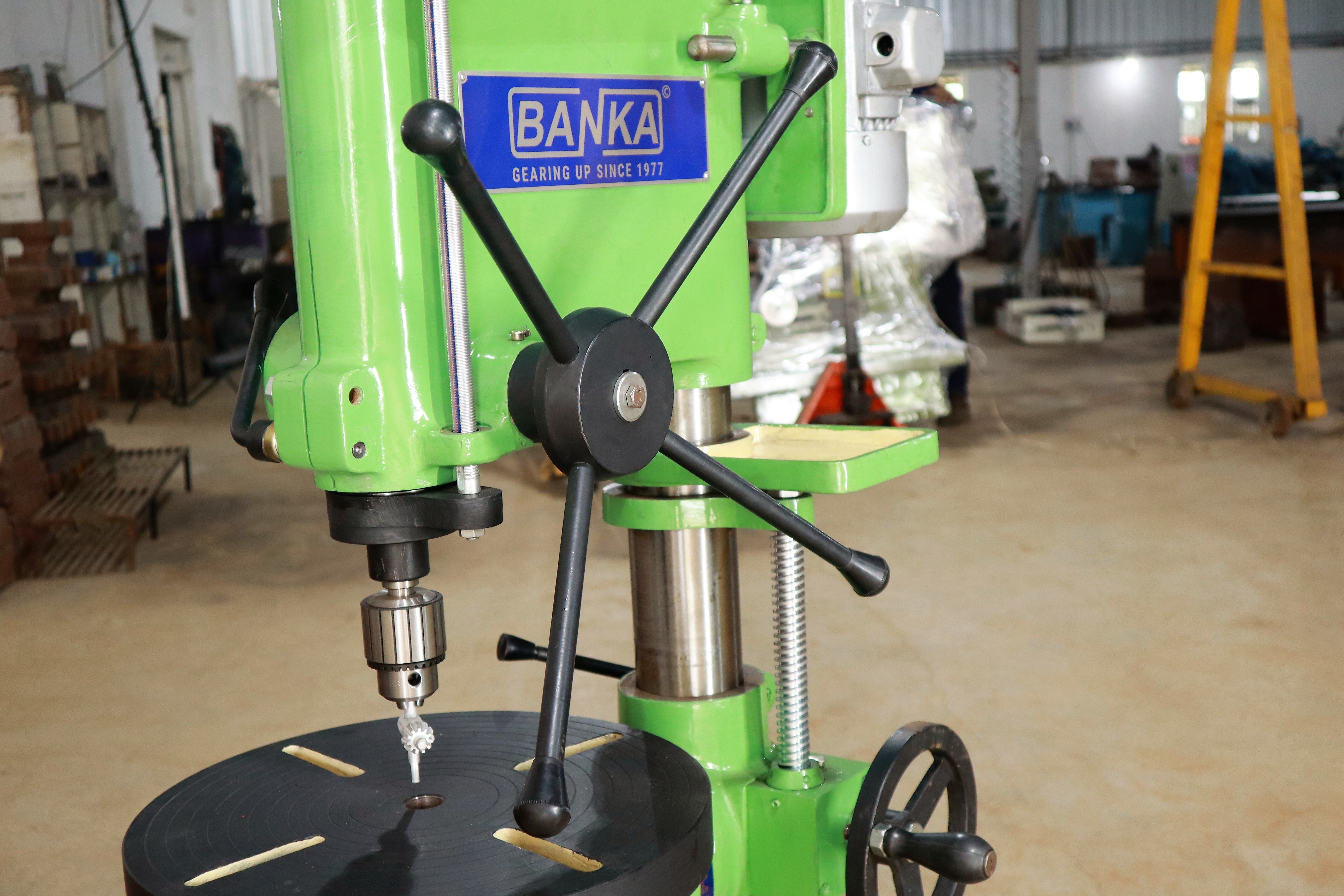Manual Pillar Drill Machine 19 Mm