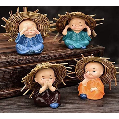 4 Pcs Cap Monk Idol Set