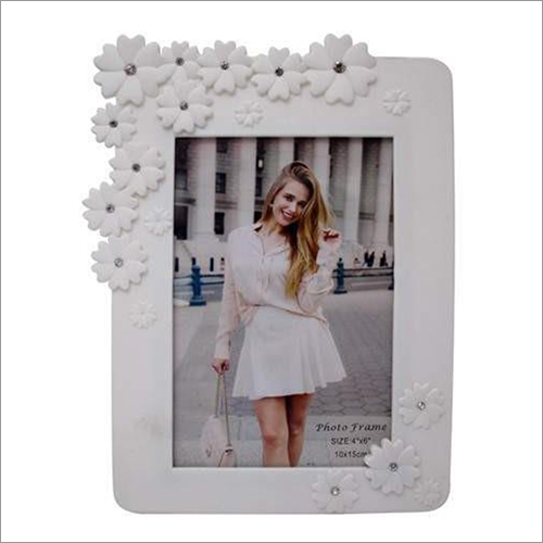 स्टोन के साथ 20X14 सेमी प्लास्टिक फोटो फ्रेम