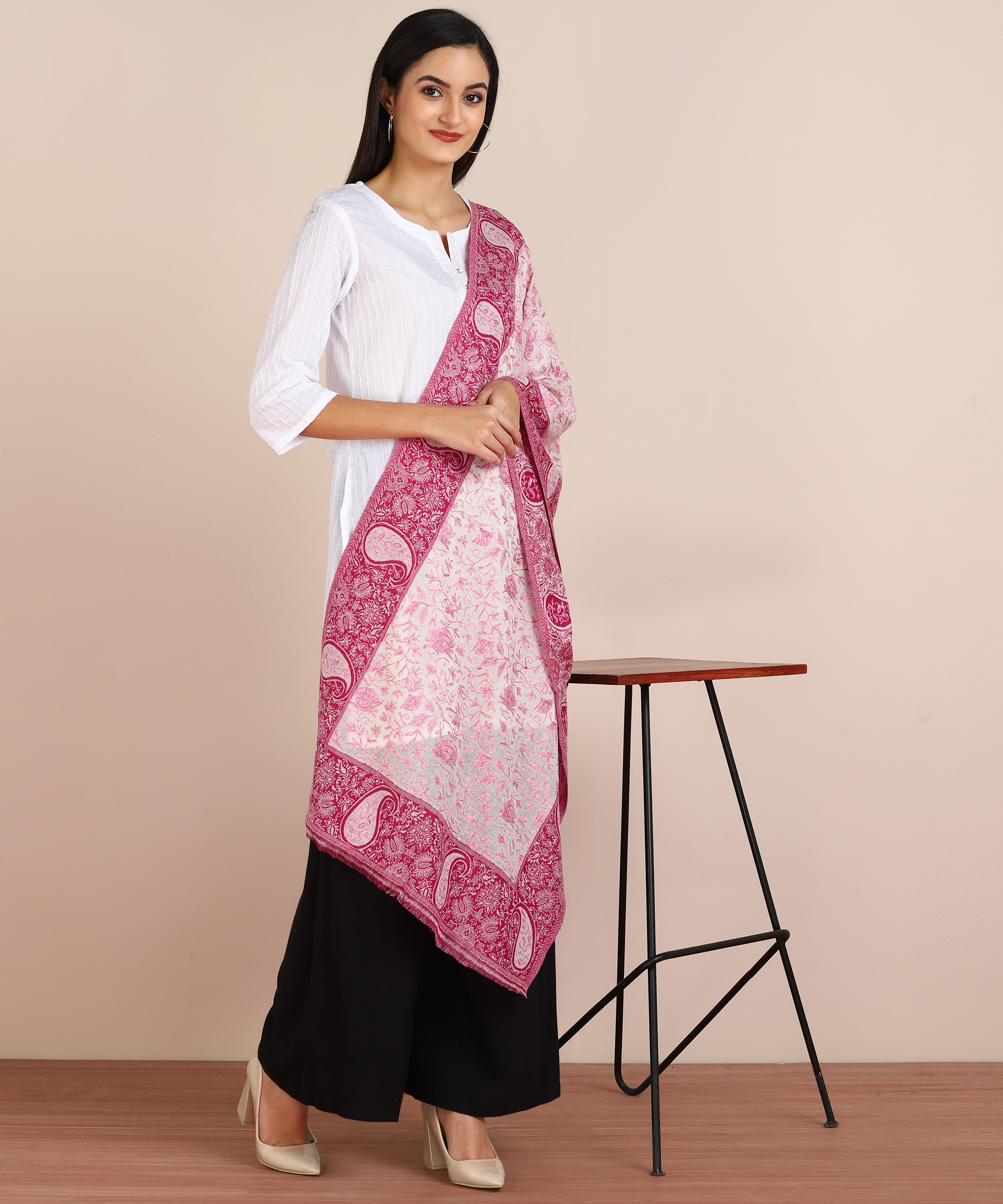 Multicolor Pashmina Fine Wool Lace With Shimmer Self Design Stole