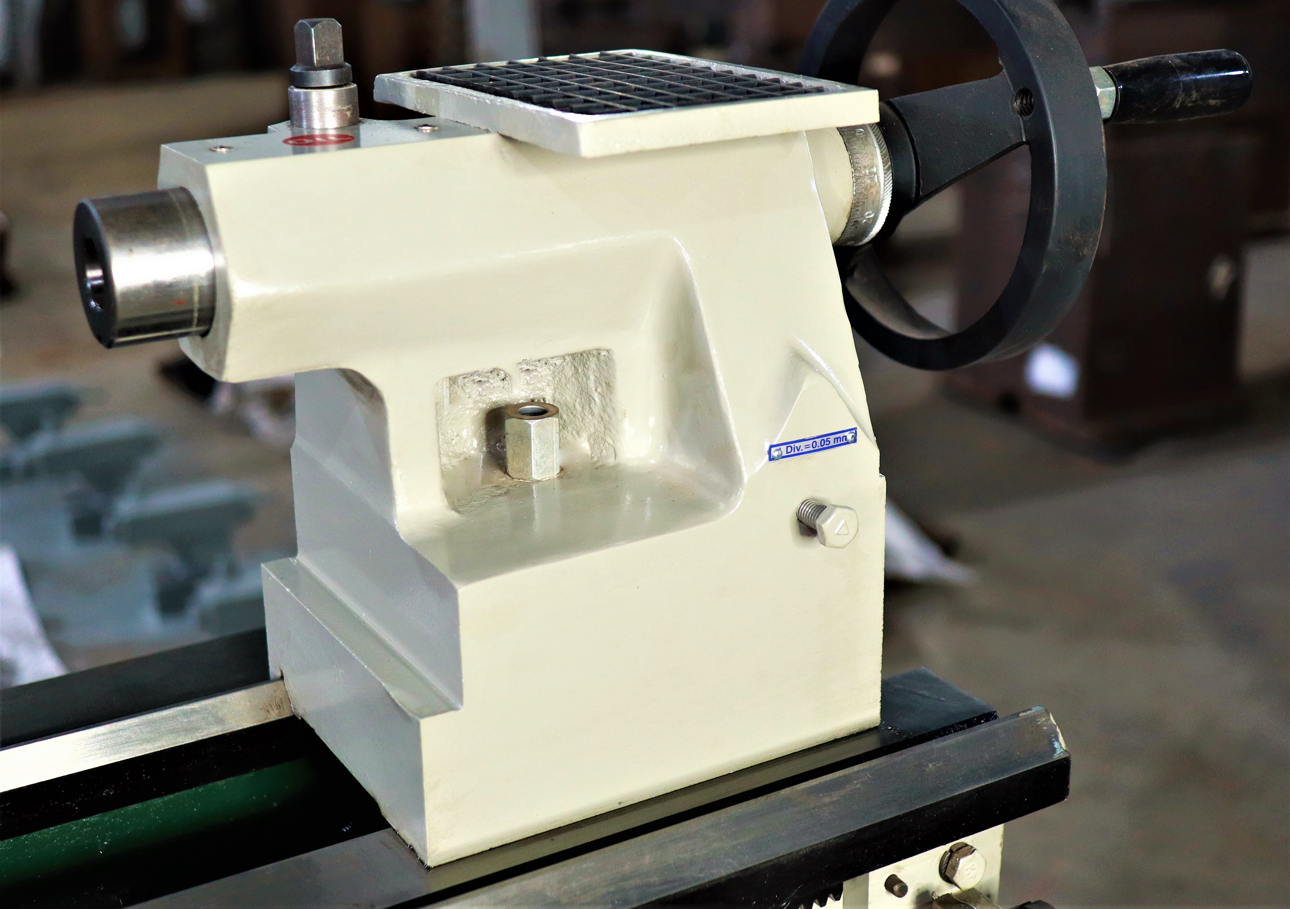 Semi Automatic Banka 34 All Gear Lathe Machine