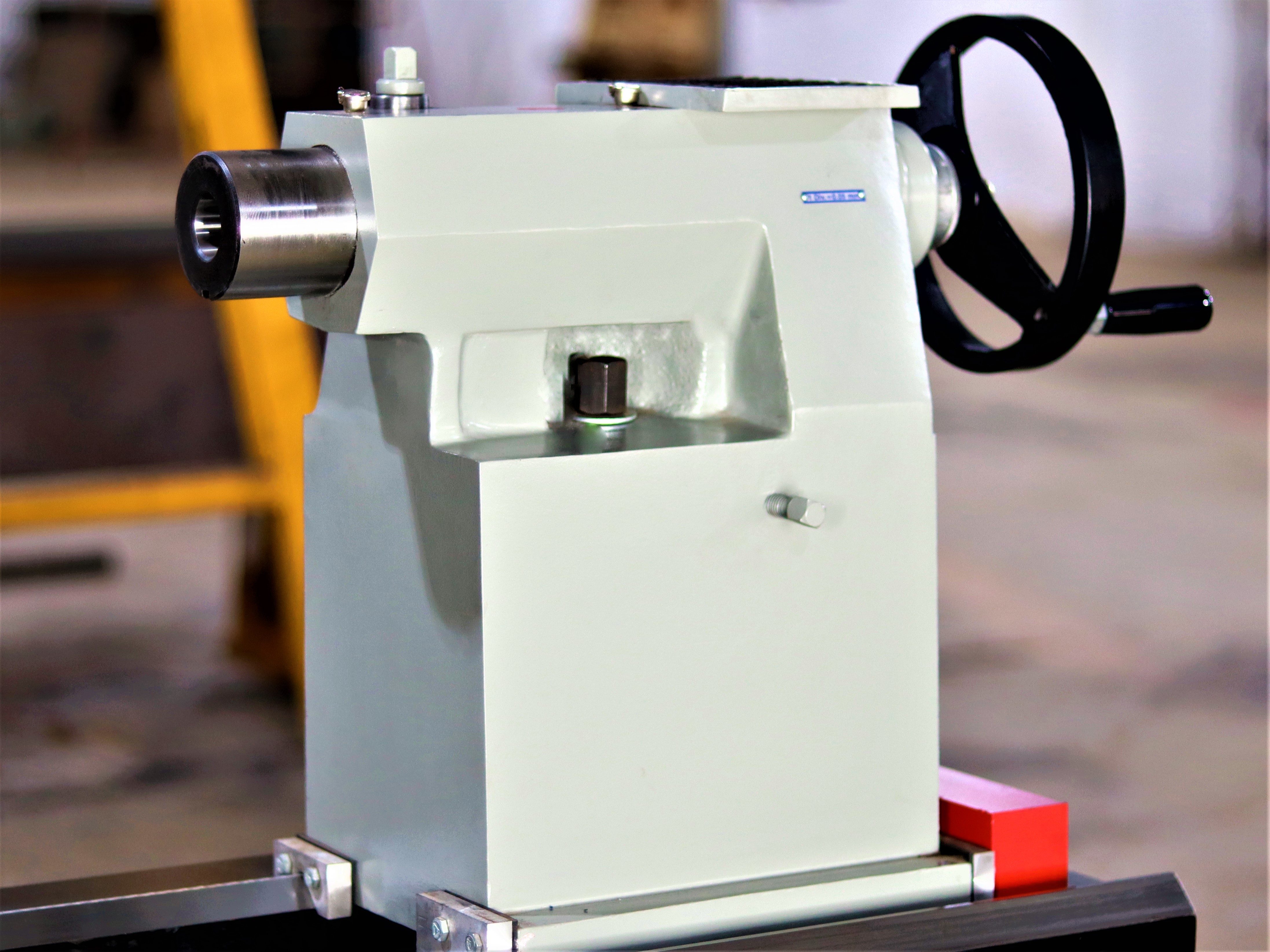 Semi Automatic All Gear Lathe Machine Model 60 - 9 /12/14 /16 - Feet