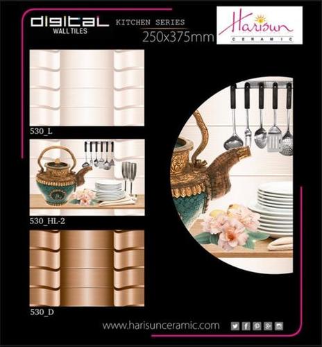 बाथरूम टाइल्स का आकार: 10 X 15 इंच