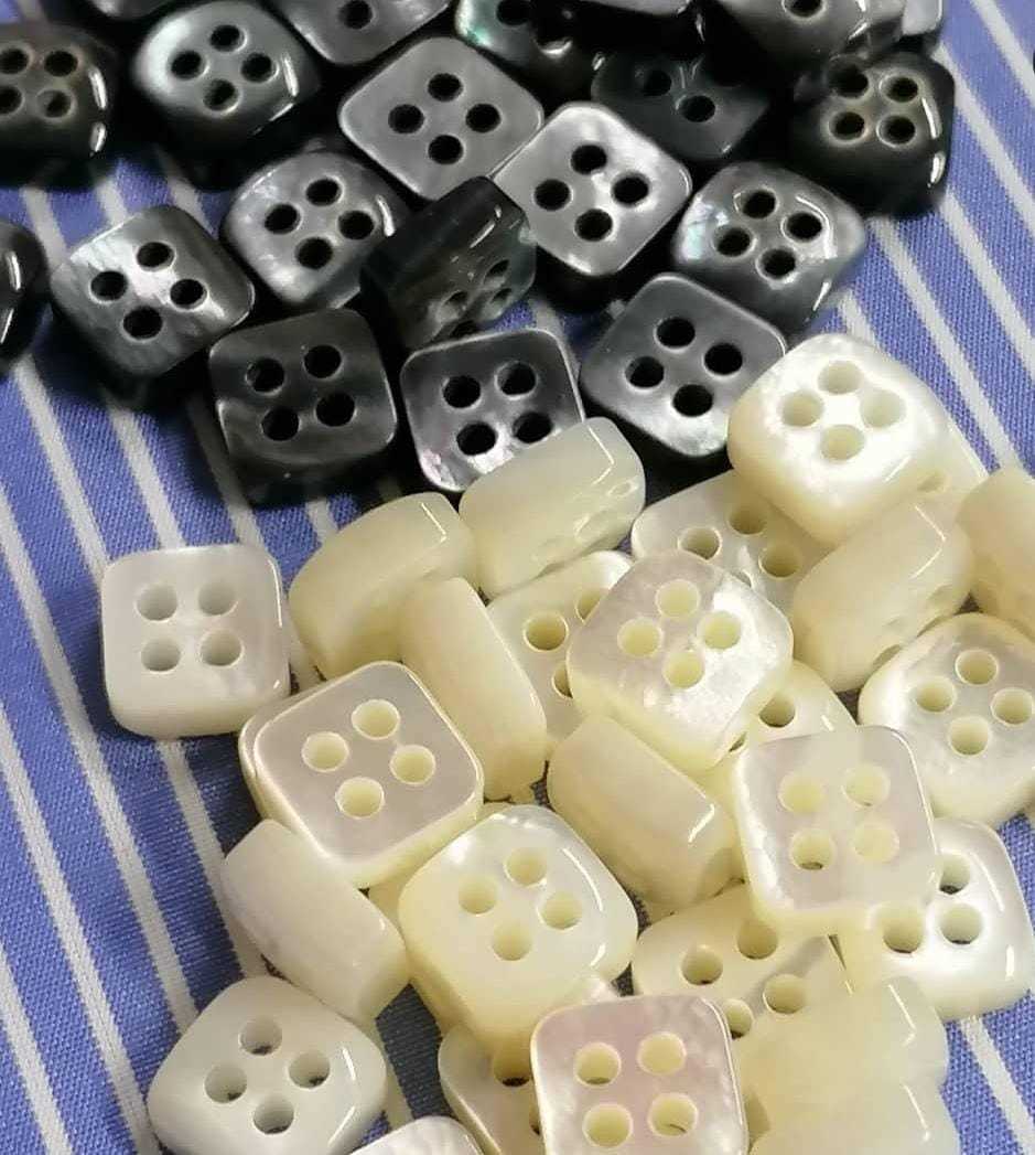 Laser Button - Color: Multi