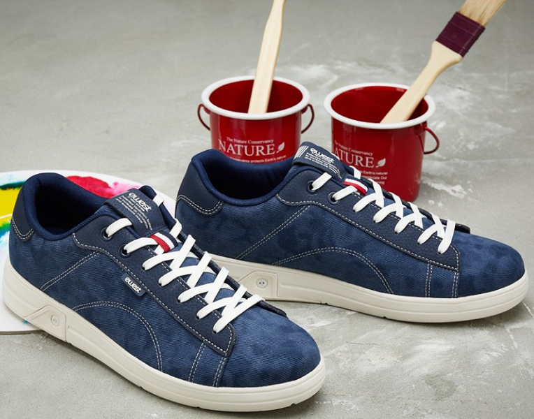 Sneakers With Natural Ventilation System / Style Name : Jean