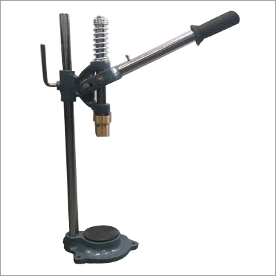 Manual Crown Capping Machine