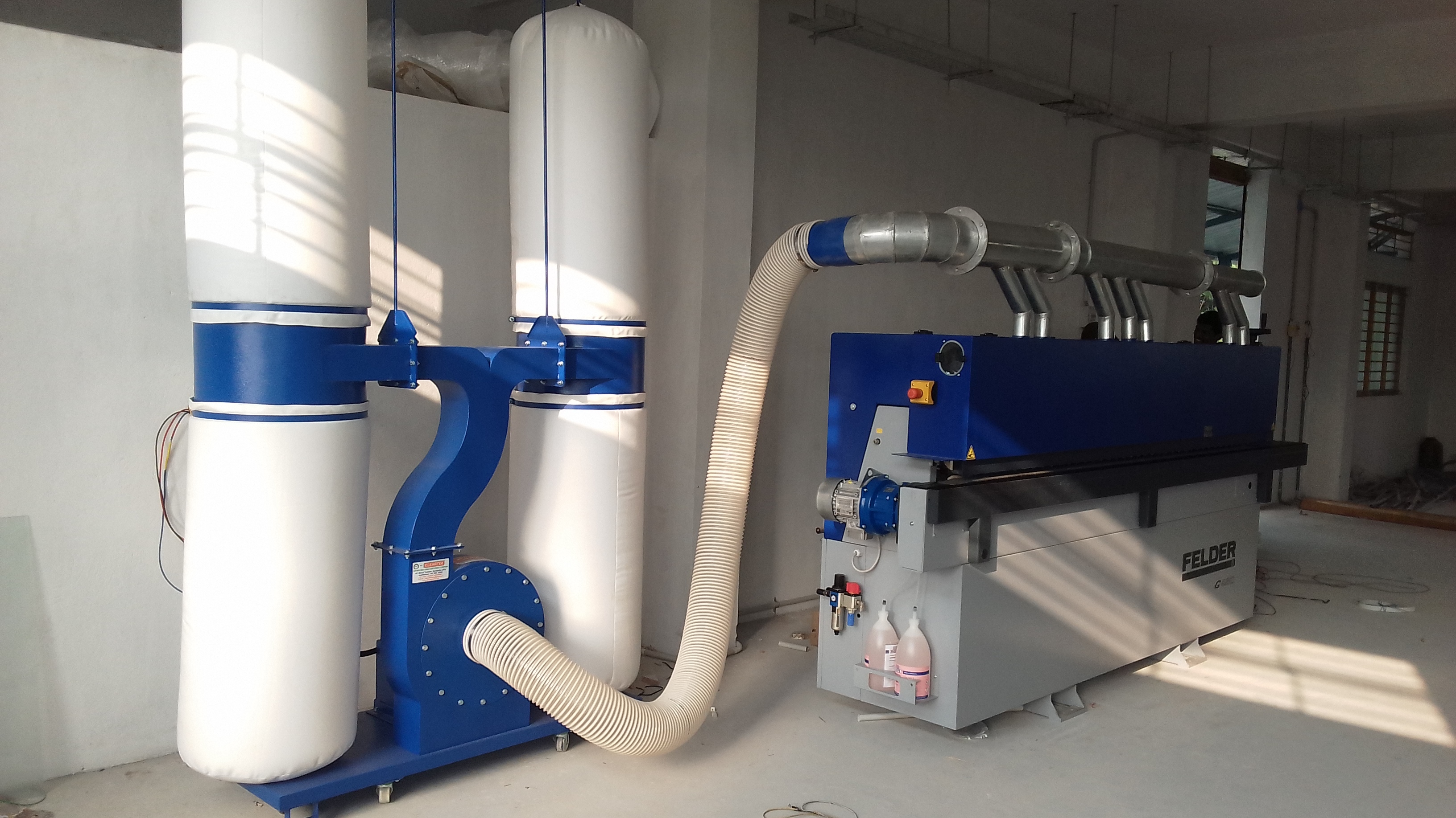Wood Dust Collector - High-efficiency Filtration System | Quiet Operation, Compact Design, Easy Maintenance