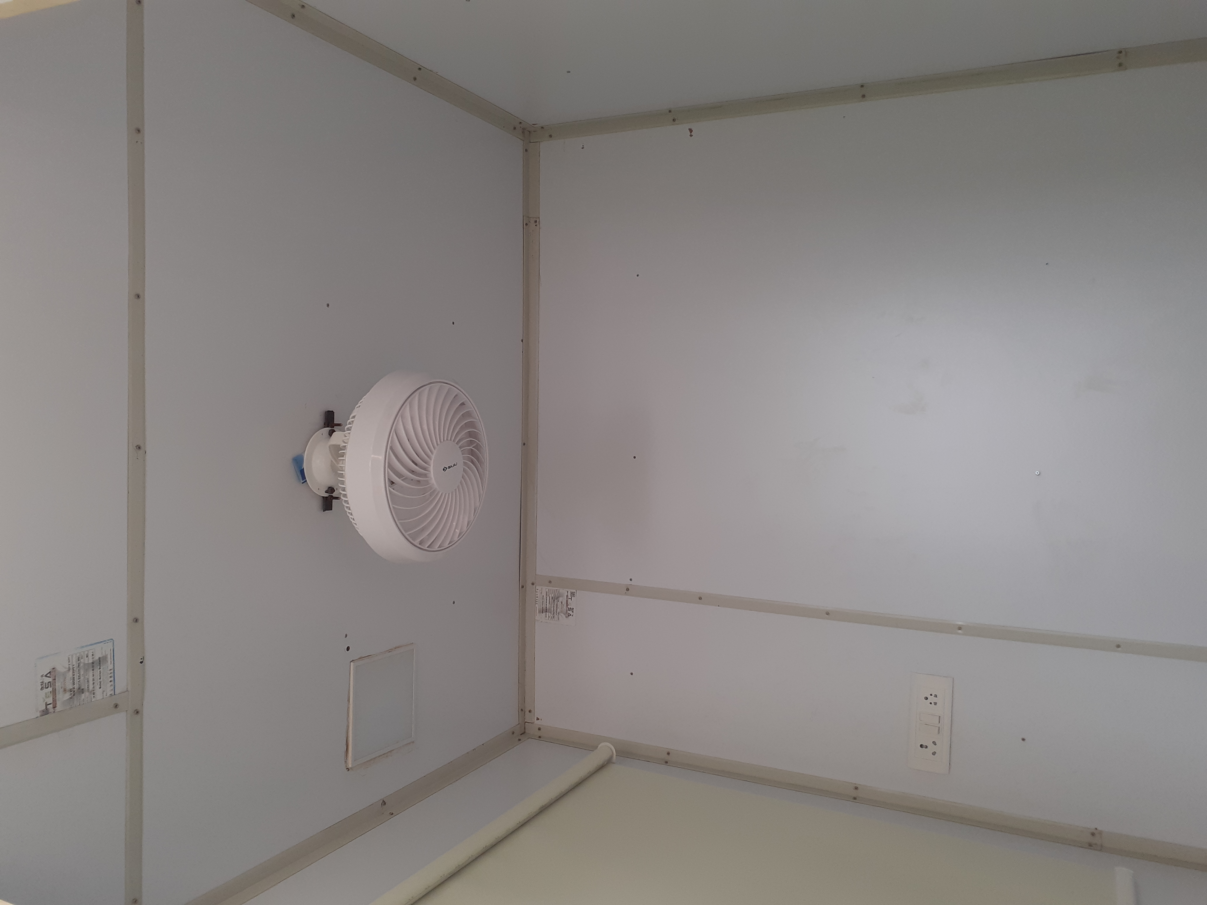 Portable Gi Security Cabin - Color: Ivory