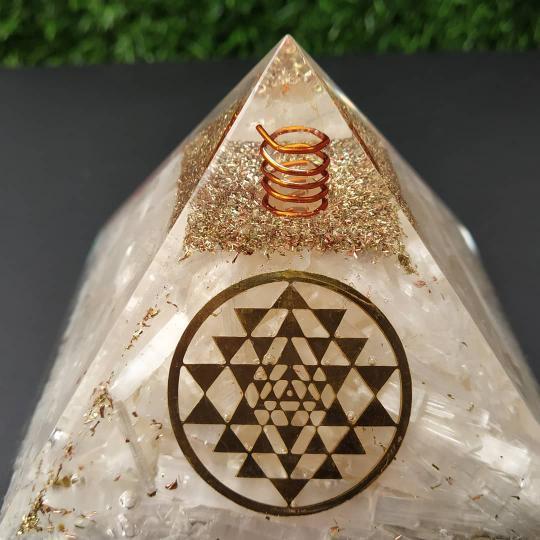 Organe Pyramid Grade: Aa