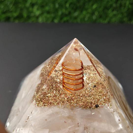 Organe Pyramid Grade: Aa