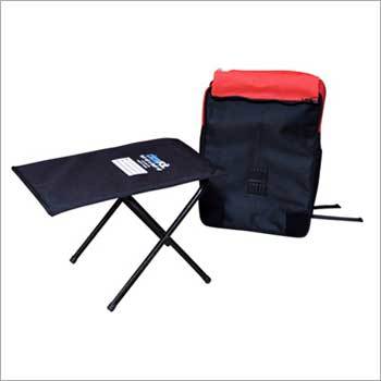 डेस्किट स्कूल बैग जिसे अध्ययन तालिका में बदला जा सकता है