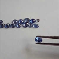 कश्मीरी नीला सफ़ायर