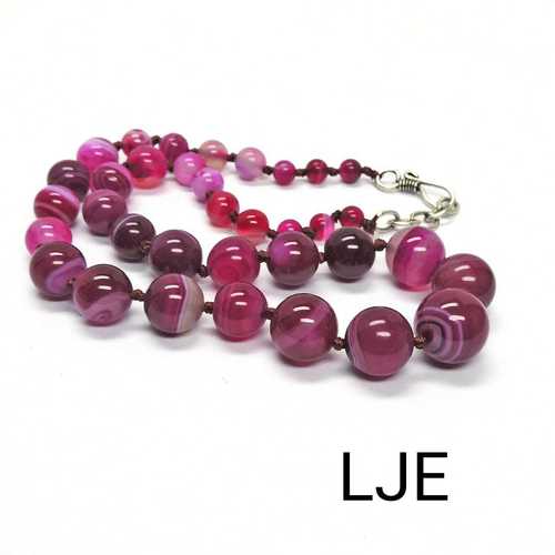 Rani (Magenta) Agate Bracelet
