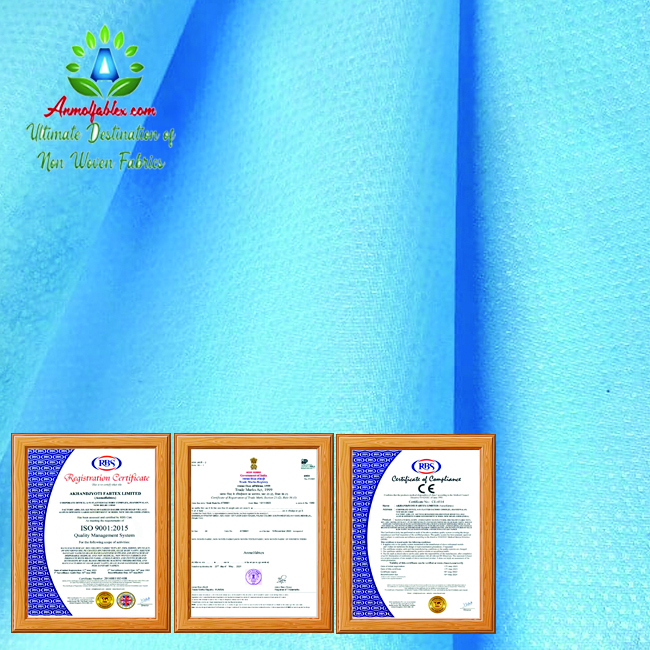 Pe Ss Coated Non Woven Fabric - Polypropylene, Customizable Width/length, Multicolor, Laminated Nonwoven, Features Water & Blood Resistance, Plain Texture