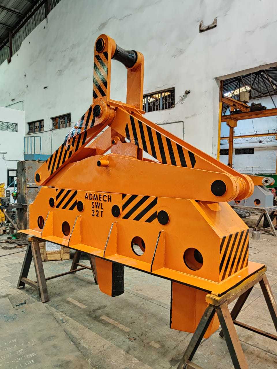 Coil Tong - Lifting Capacity: 2 To 45 Metric Ton