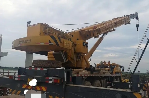 Xcmg Used Mobile Hydraulic Mobile Crane Application: Storage Yard