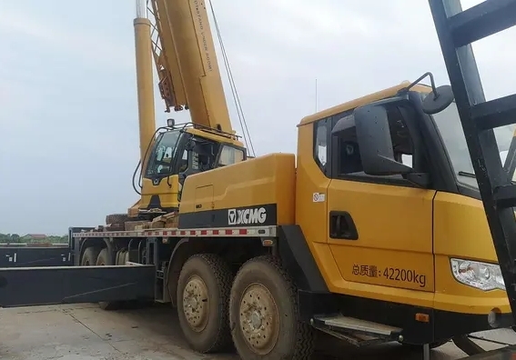Xcmg Used Mobile Hydraulic Mobile Crane Application: Storage Yard