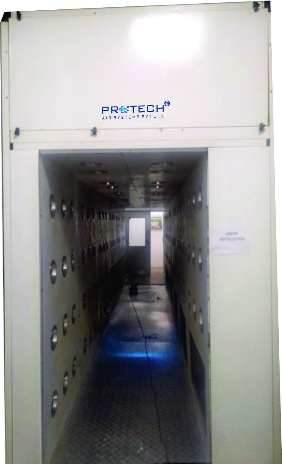 Air Shower - Air Volume: 1200  Meter/second (M/s)
