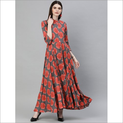 ग्रे लेडीज़ रेडिश ग्रे प्रिंटेड फ्लोर लेंथ रेयॉन कुर्ती