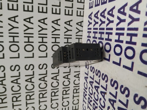 लाल शेर IFMA0035 को नियंत्रित करता है