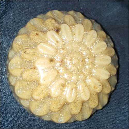 शीया बटर साबुन के साथ पर्यावरण के अनुकूल मुल्तानी