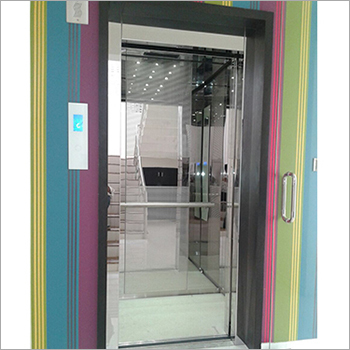 होइस्ट गुड्स एलेवेटर