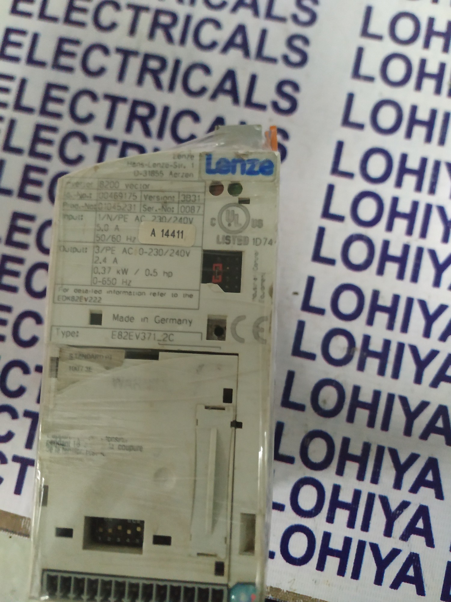 Lenze Automation Drive E82ev371-2c