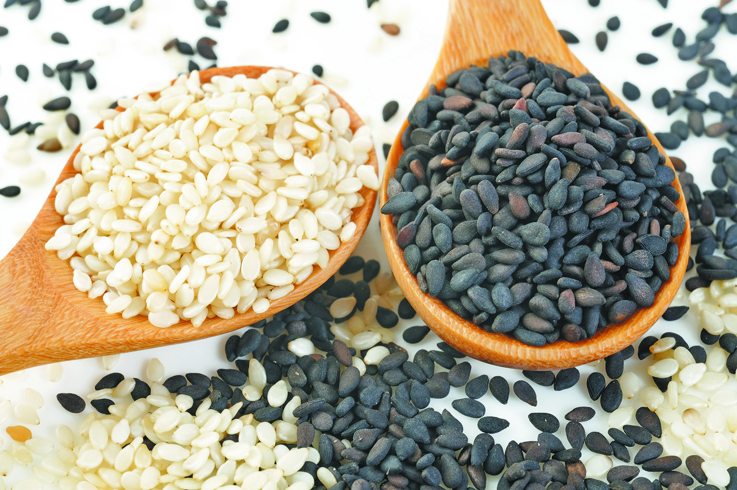 Black & White Sesame Seeds